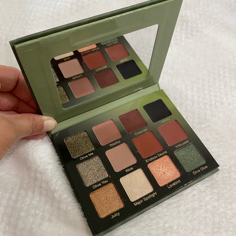 Violet Voss Olive You Forever